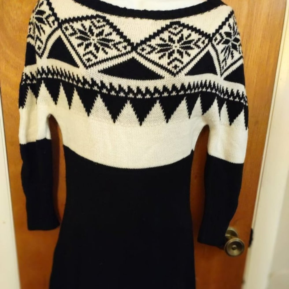 Charlotte Russe, Black and White Sweater Dress, S